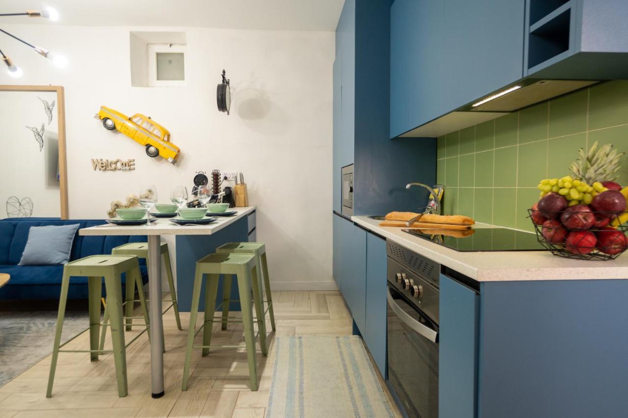 Apartament Cozy Puerta Del Sol & Private Patio Madrid