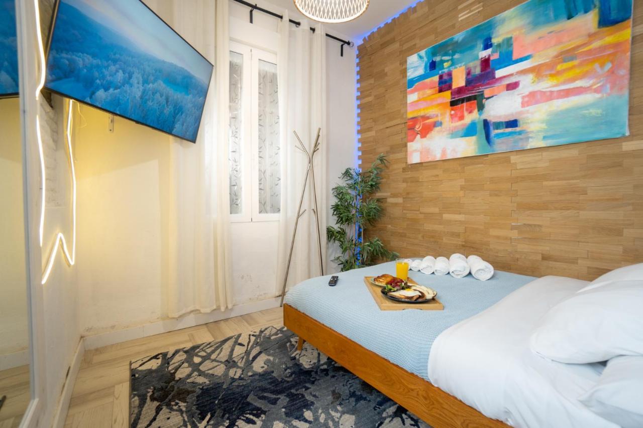 Cozy Puerta Del Sol & Private Patio Apartament Madrid