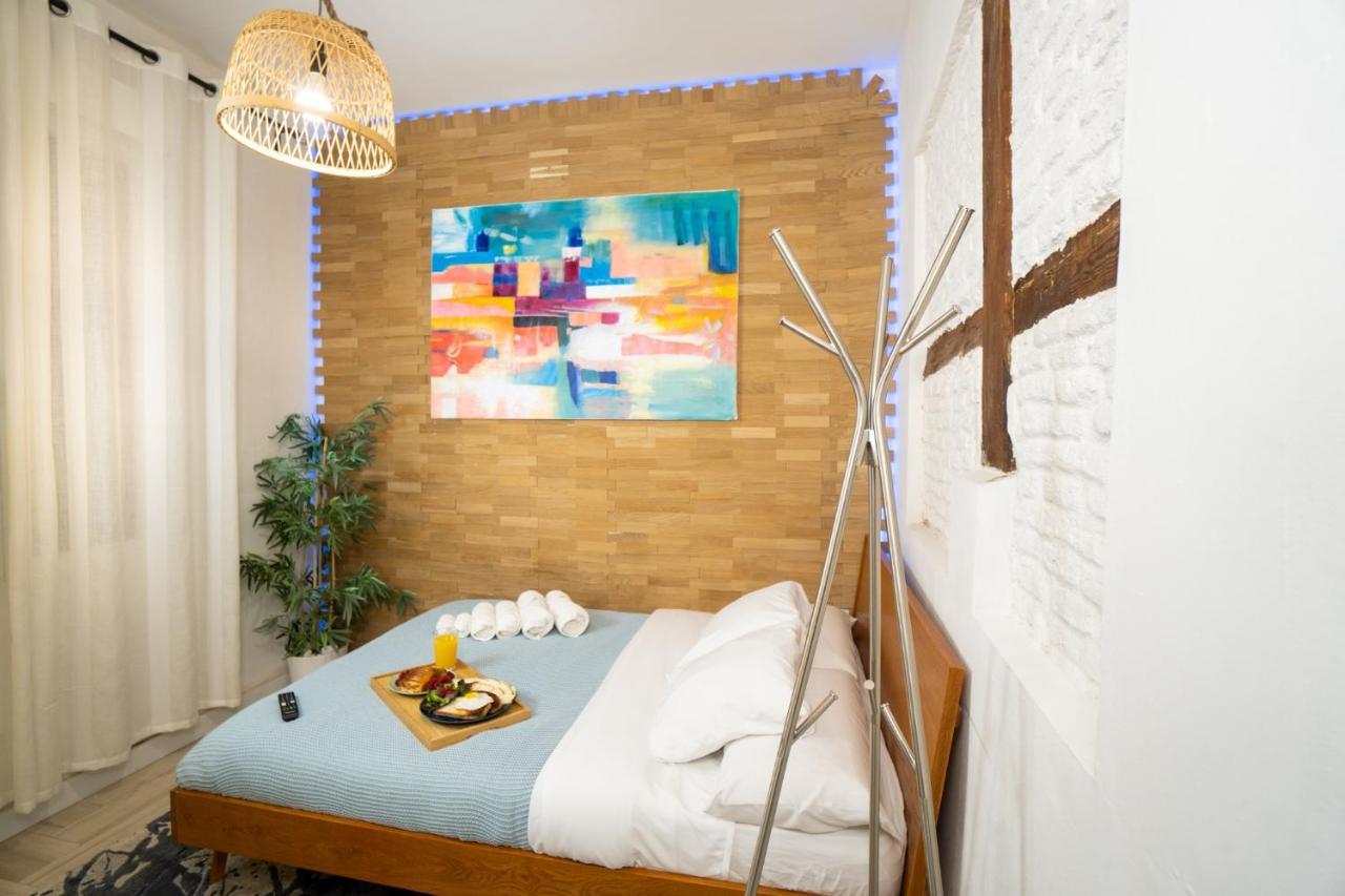 Cozy Puerta Del Sol & Private Patio Apartament Madrid
