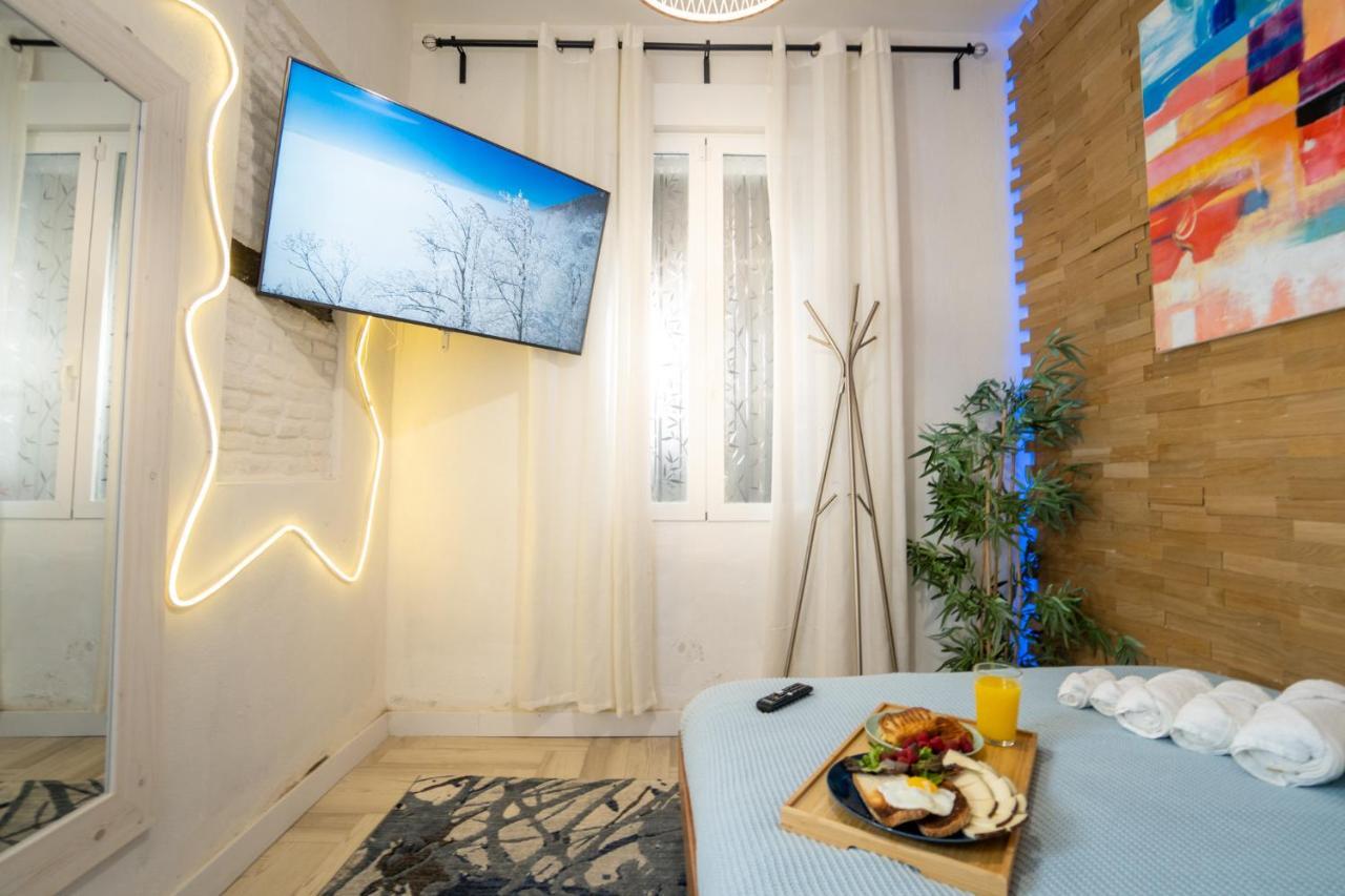 Cozy Puerta Del Sol & Private Patio Apartament